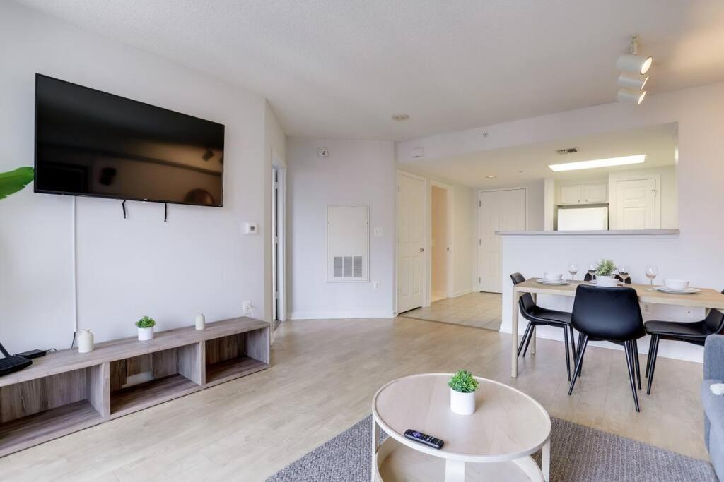 Fantastic 1 Bedroom Condo At Ballston With Gym Arlington Exterior photo