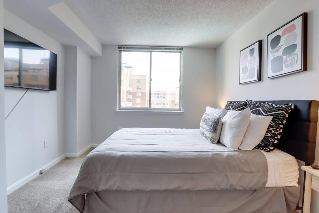 Fantastic 1 Bedroom Condo At Ballston With Gym Arlington Exterior photo