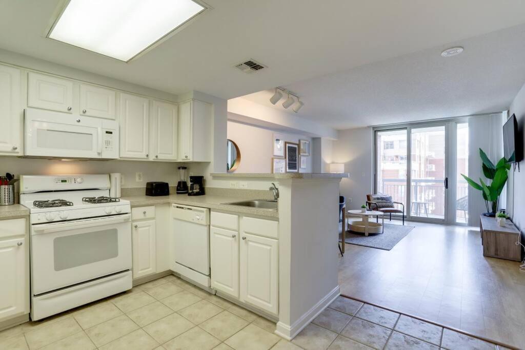 Fantastic 1 Bedroom Condo At Ballston With Gym Arlington Exterior photo