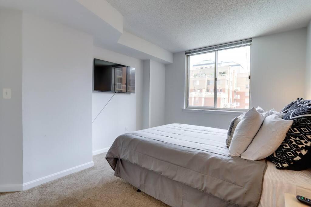 Fantastic 1 Bedroom Condo At Ballston With Gym Arlington Exterior photo