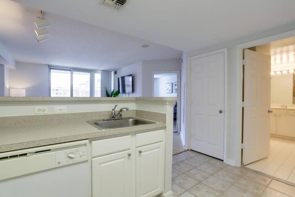 Fantastic 1 Bedroom Condo At Ballston With Gym Arlington Exterior photo