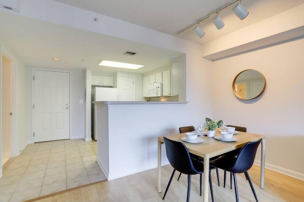 Fantastic 1 Bedroom Condo At Ballston With Gym Arlington Exterior photo