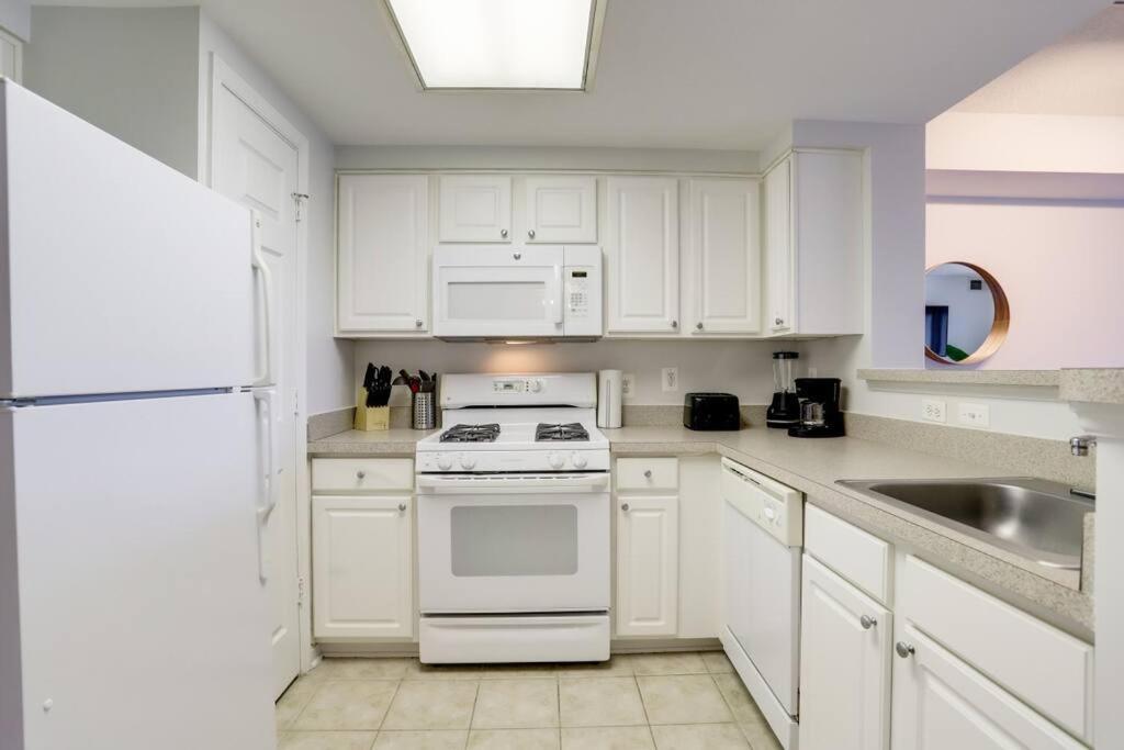 Fantastic 1 Bedroom Condo At Ballston With Gym Arlington Exterior photo